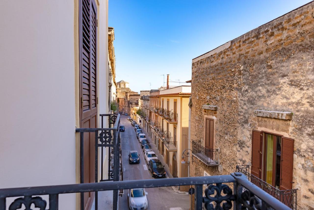 Vittorio Emanuele Boutique Hotel Sciacca Exterior foto